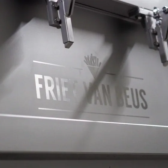 The Friet van Beus chip line